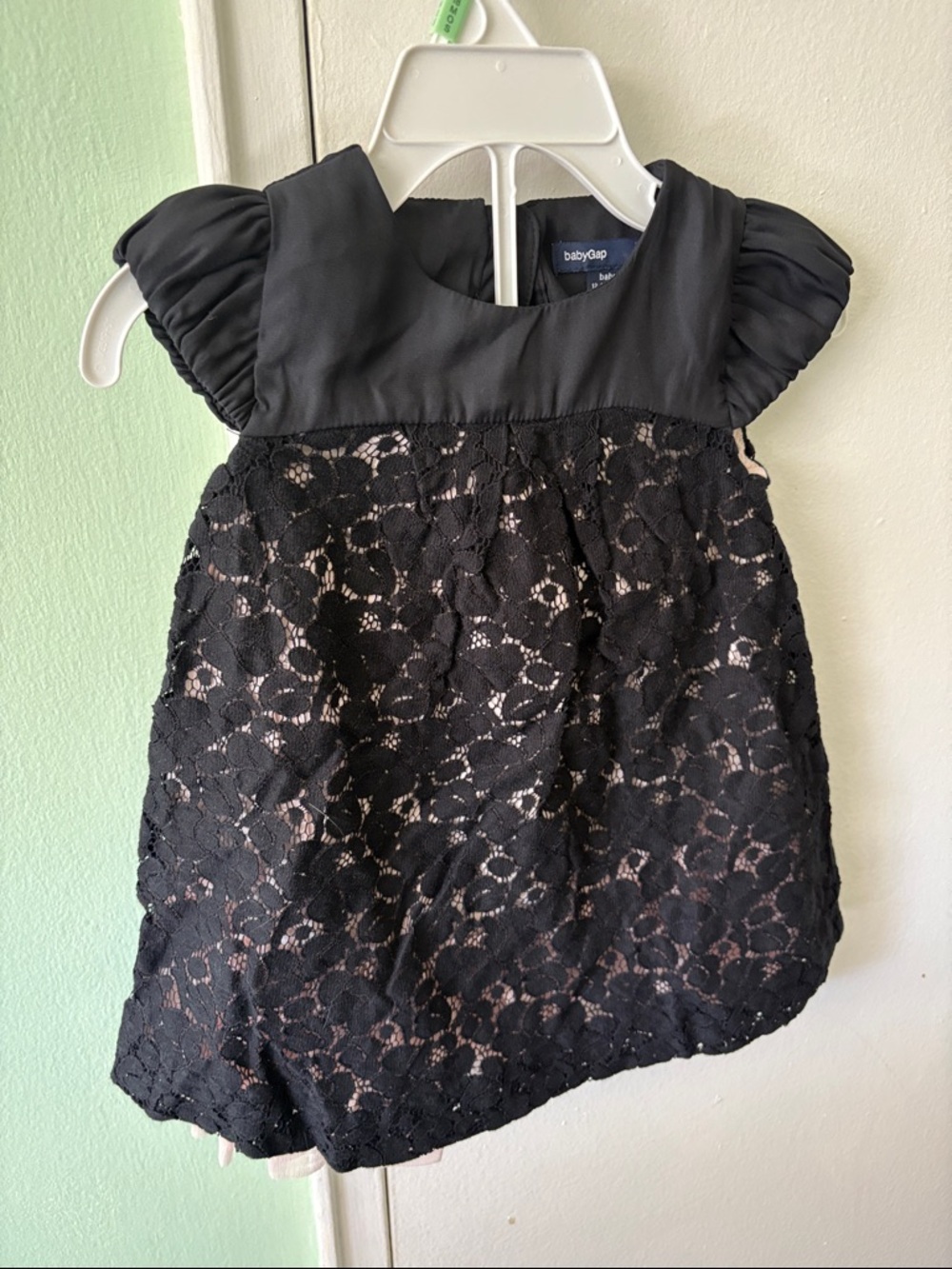 babyGap 12 - 18M, Black Lace Overlay Dress with black bloomers